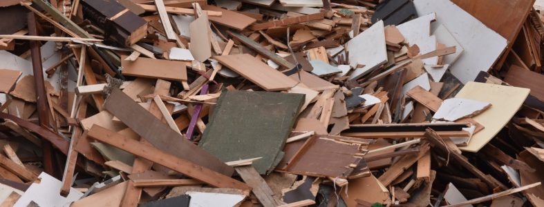 Welk hout mag u afvoeren met een houtcontainer? | Afvalcontainer bestellen